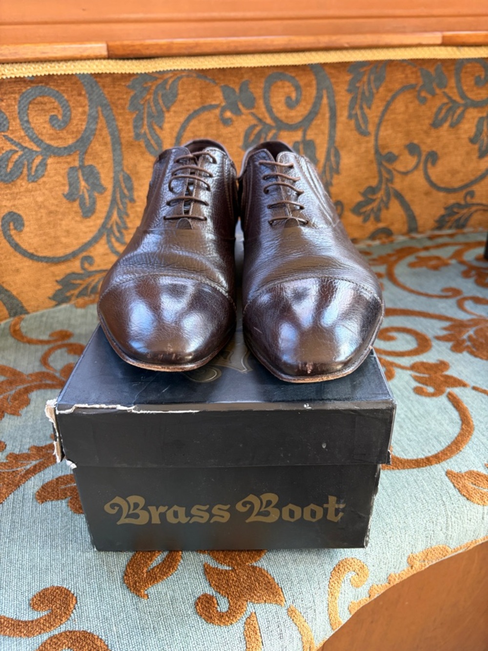 Men’s Dark Brown Leather Oxford Shoes